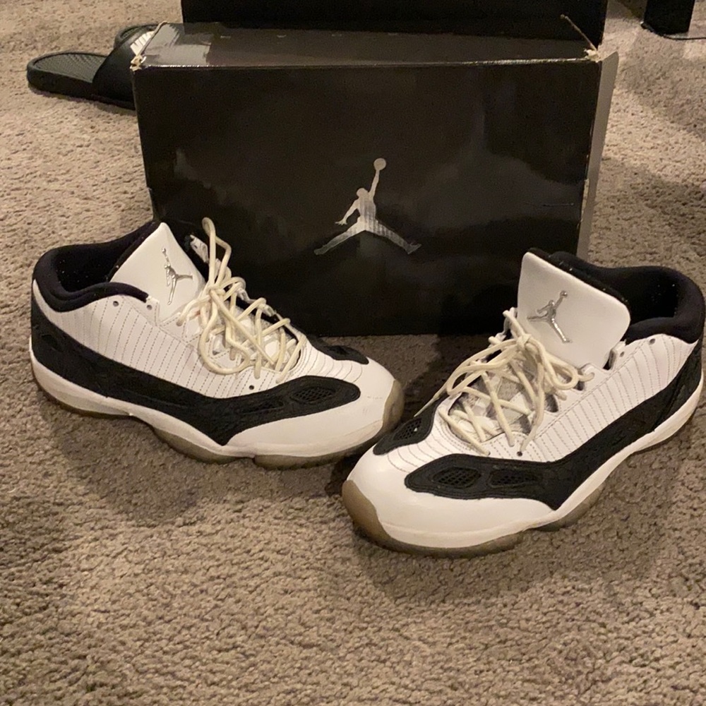 Jordan 11 low